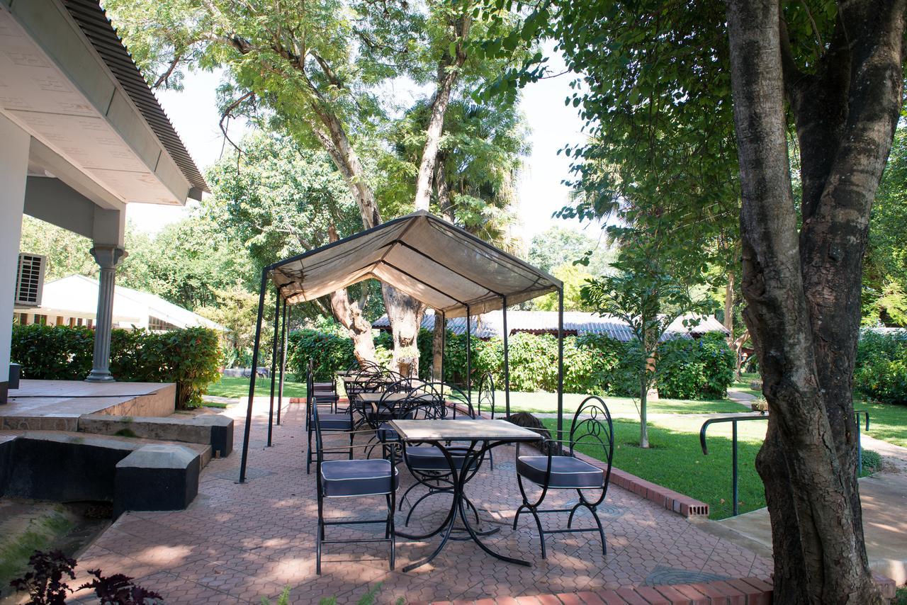 Fringilla Lodge Chisamba Экстерьер фото